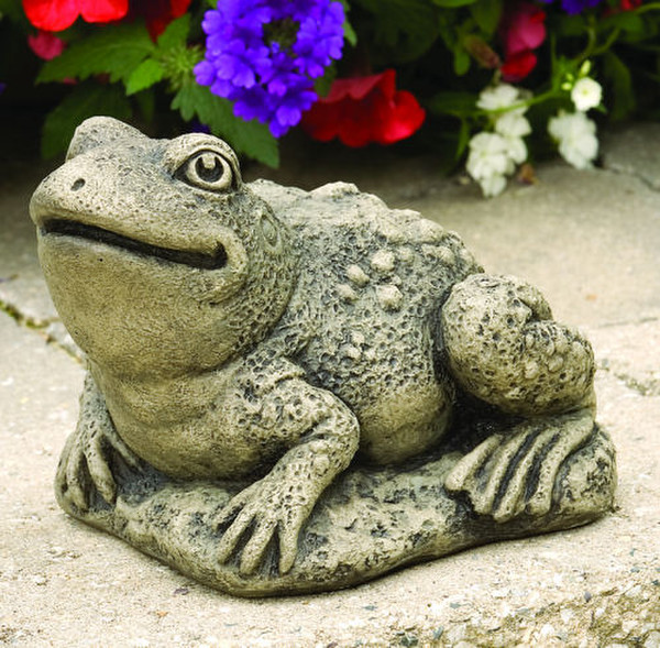 Harry the Frog Garden Statue